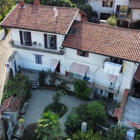 La Casa Di Pietro Hotel Cerrione Bagian luar foto