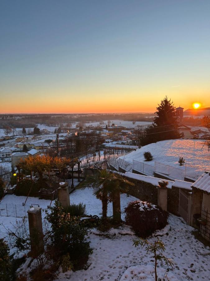 La Casa Di Pietro Hotel Cerrione Bagian luar foto