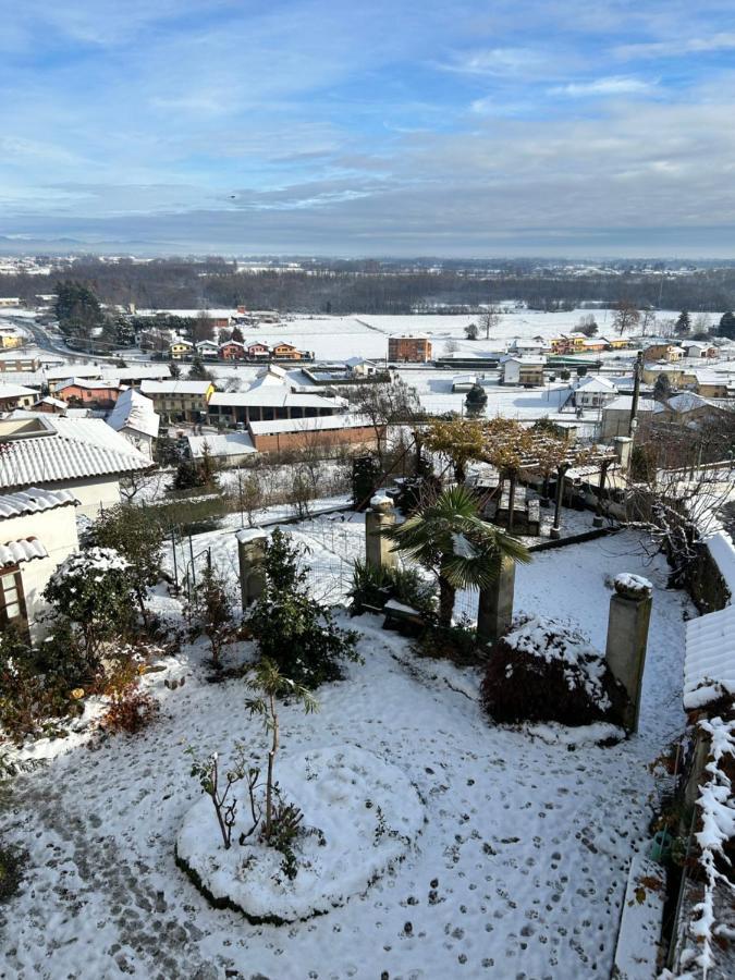 La Casa Di Pietro Hotel Cerrione Bagian luar foto